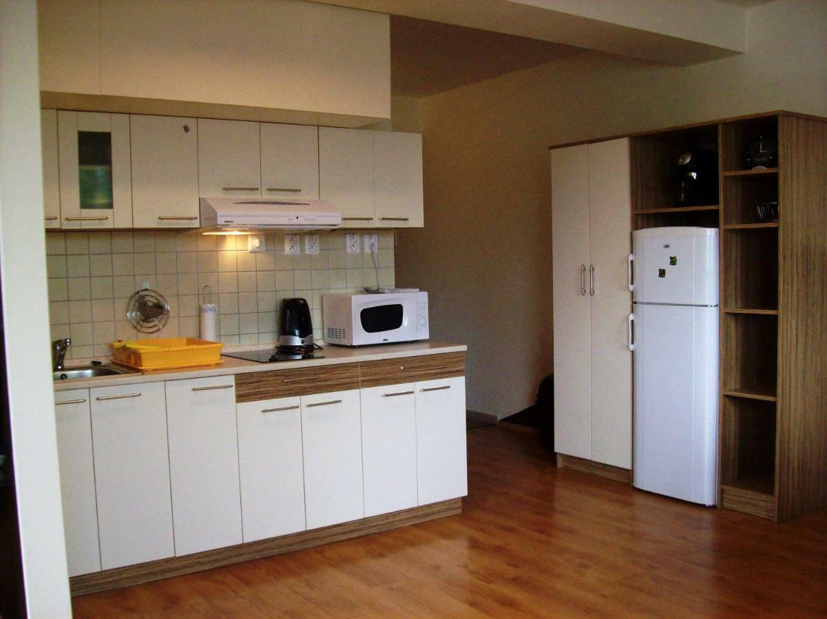 Apartment Horec Доновали Екстериор снимка